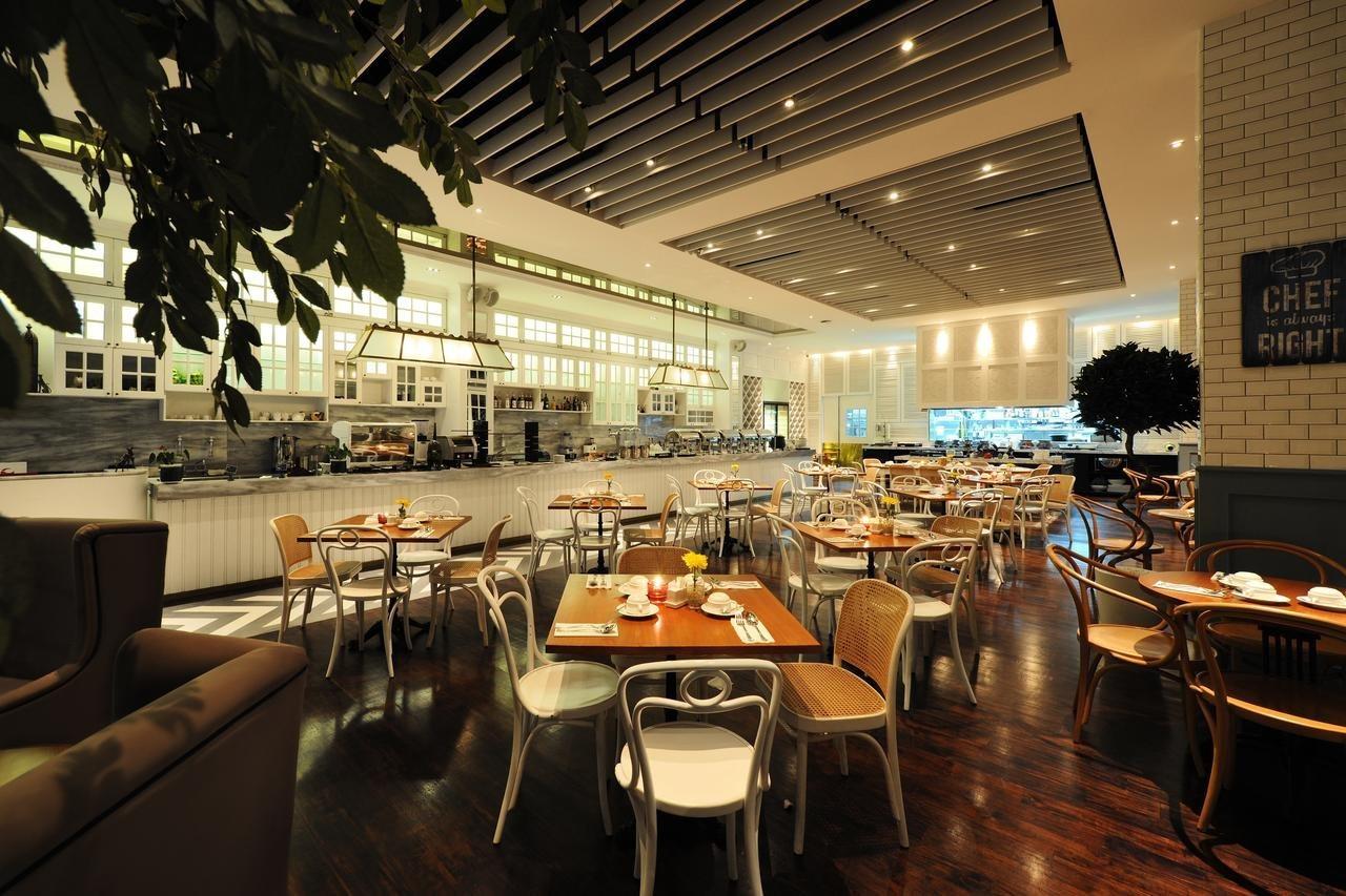 Veranda Hotel Pakubuwono Jakarta Exterior photo